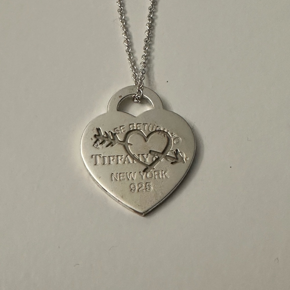 Tiffany & Co Silver Heart Return to Tiffany Charm Necklace